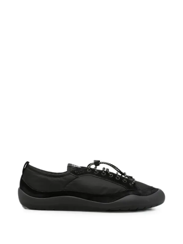 Prada mit Knebelverschluss und Logo-Patch – Black (2EE469D7C)
