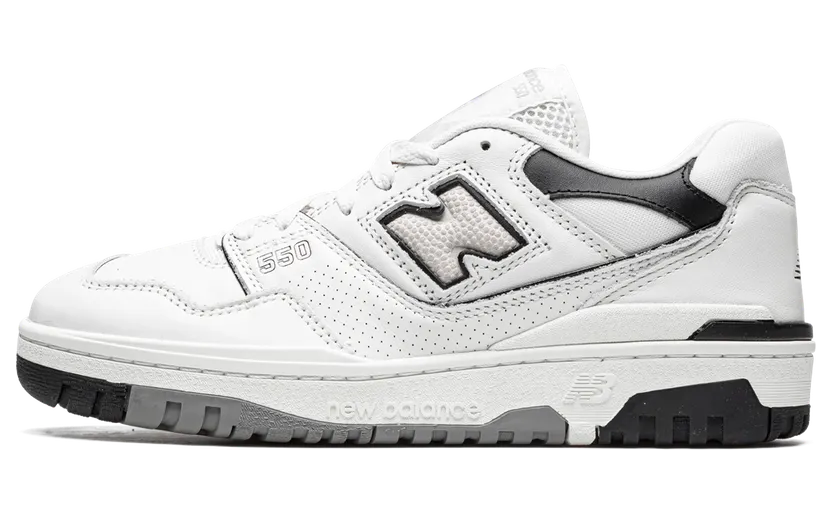New Balance 550 “Cream Black”: de crème-550 die overal onder past