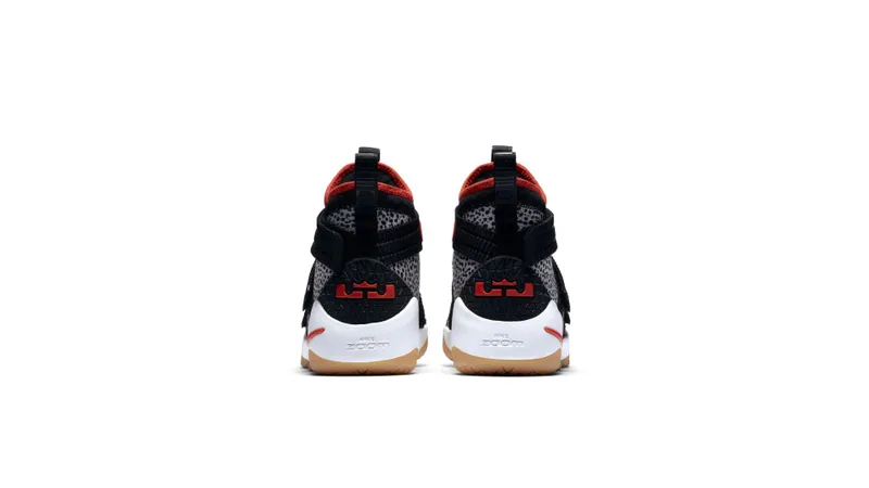 Nike LeBron Zoom Soldier 11 Safari (GS) Black/Team Orange-White-Atmosphere Grey (AJ5123-006)