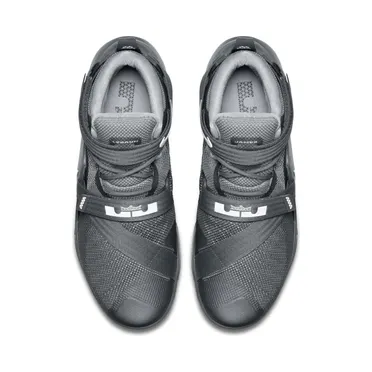nike-sneaker 749417-003