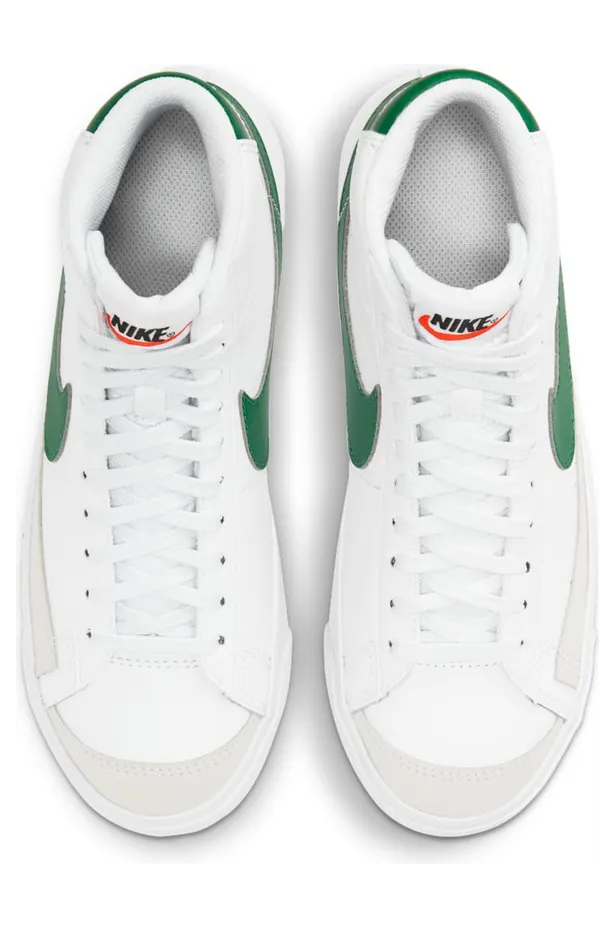 nike-blazer DA4086-115