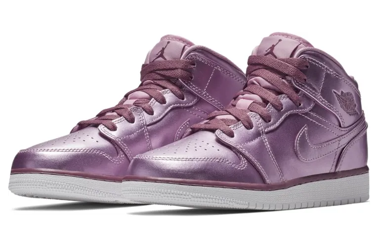 air-jordan-1 AV5174-640