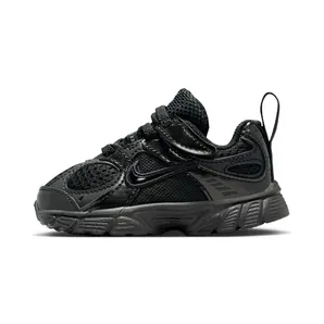 Nike V5 RNR “Black / Anthracite” (HQ6413-002)