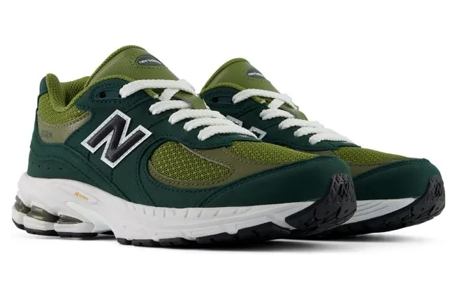 new-balance-2002 G2002-6LE