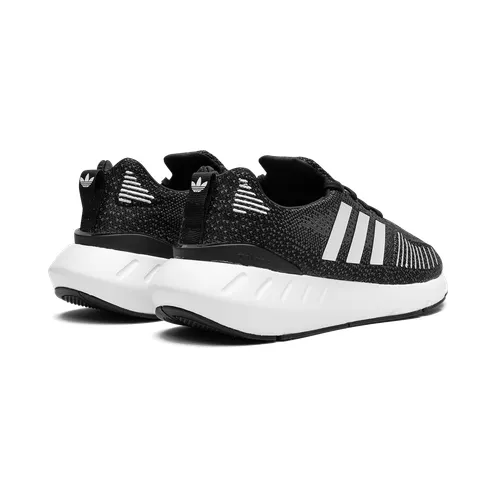 adidas-swift-run GV7971