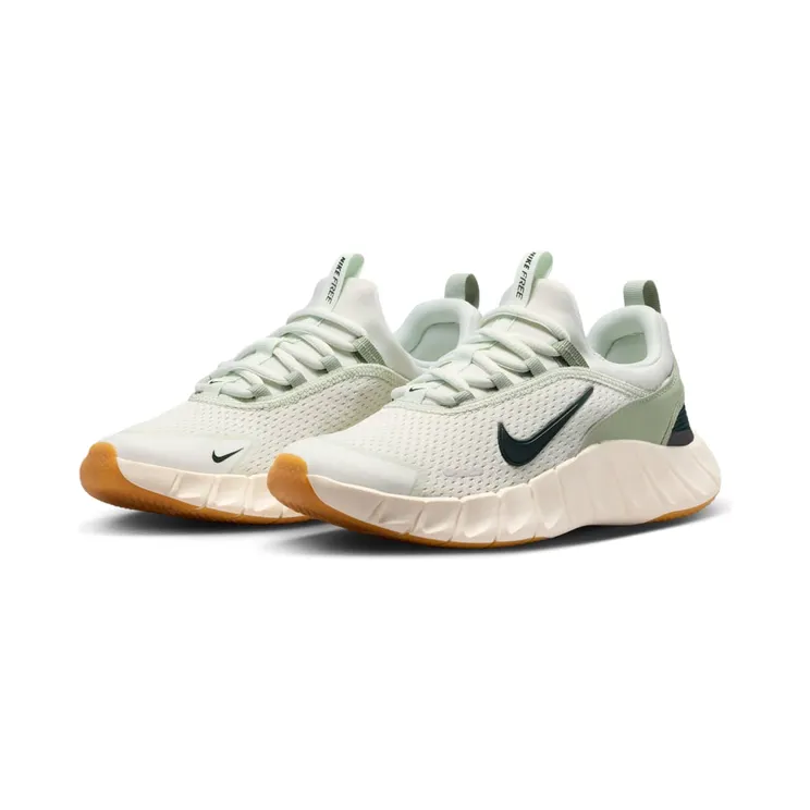 nike-free IO1642-002