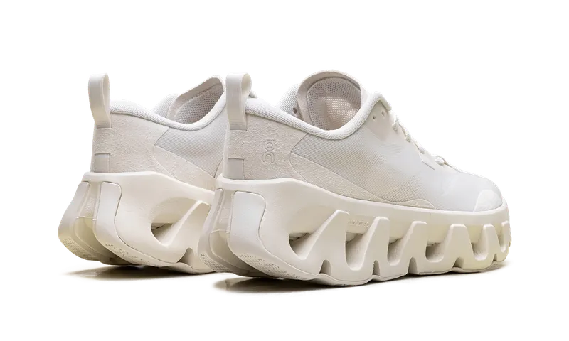 On Running K-Tech 1 “Kith – Tofu” (3WG10705560)