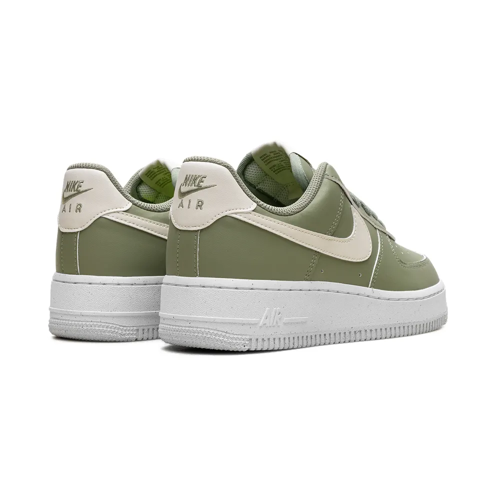 Nike Air Force 1 ’07 Next Nature “Oil Green” (HF5062-386)