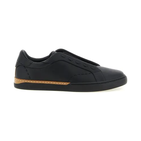 Fendi City “Black” (7E1937A2C9F1XIE)