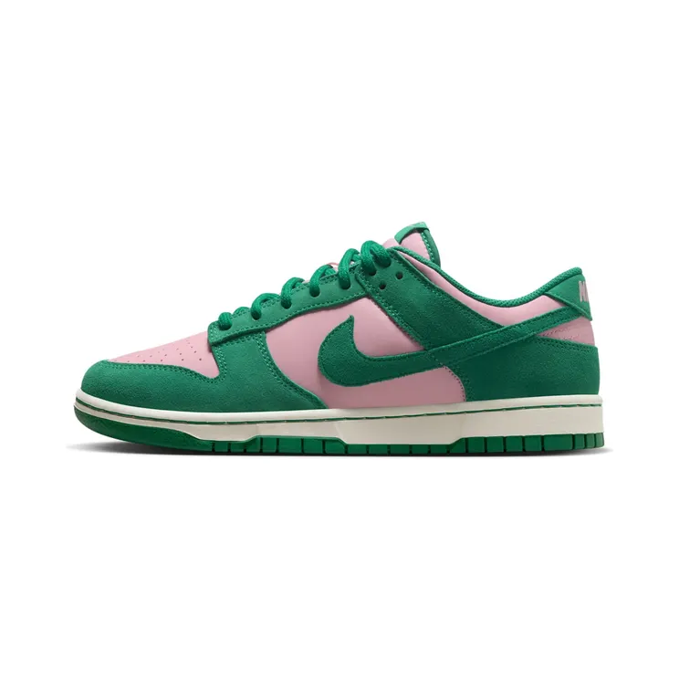 Nike Dunk Low Back 9 – Masters “Medium Soft Pink / Sail / Malachite” (FZ0549-600)