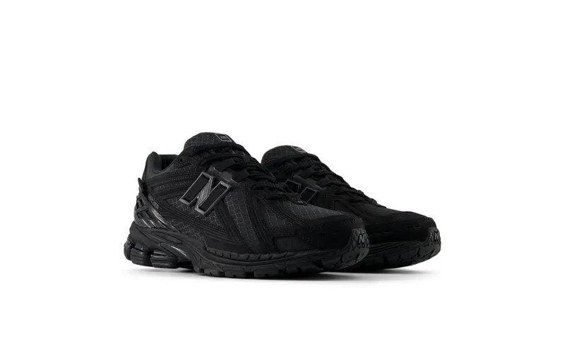 New Balance 1906R Cordura Black Magnet (M1906RWF)