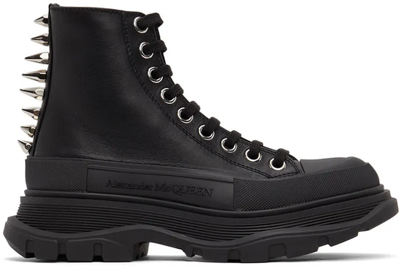 Alexander McQueen Black Leather Stud Tread Slick (685701WHZ69)