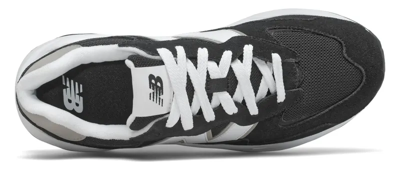 New Balance 57/40 Team Black (M5740CB)
