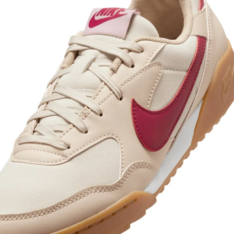 Nike Terra Manta “Sanddrift Gum Light Brown Sail Noble Red” (HQ1940-101)