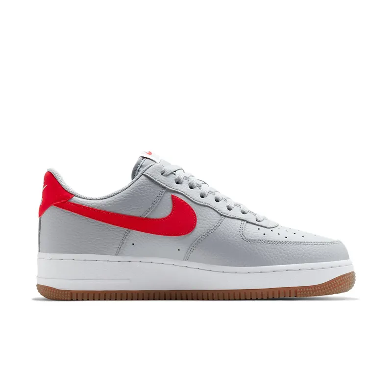 Nike Air Force 1 ’07 Wolf Grey University Red Wolf Grey/White/Gum Medium Brown (CI0057-003)