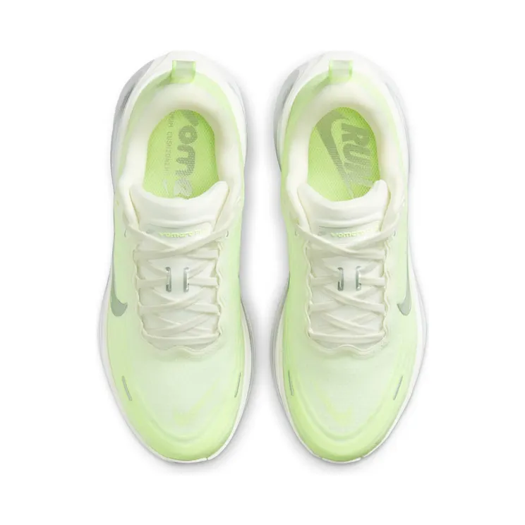 nike-vomero-plus HV8154-103