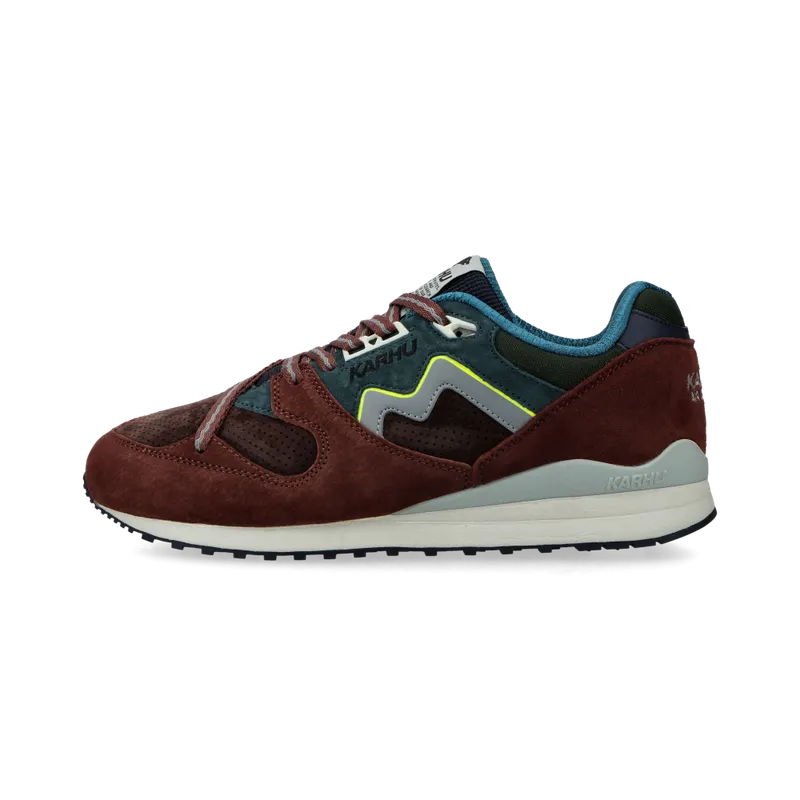 Karhu Synchron Classic (Cappuccino / Foggy Dew) – F802679