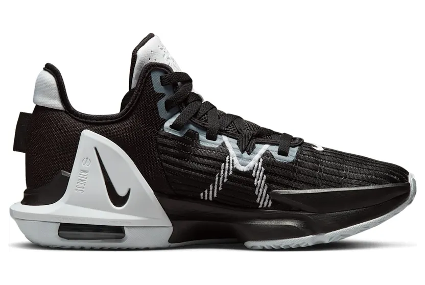 lebron-witness-6 DO9843-002