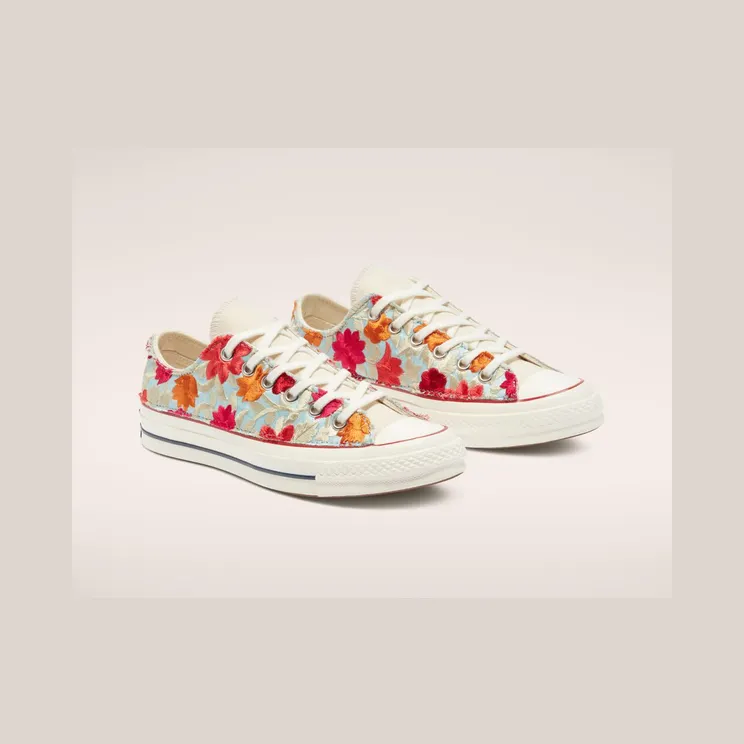 converse-chuck-taylor-all-star A03259C
