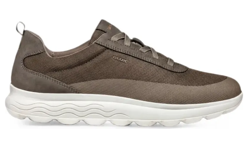 Geox Spherica Sneakers mit Einsätzen – Braun (U46BYA014EK)