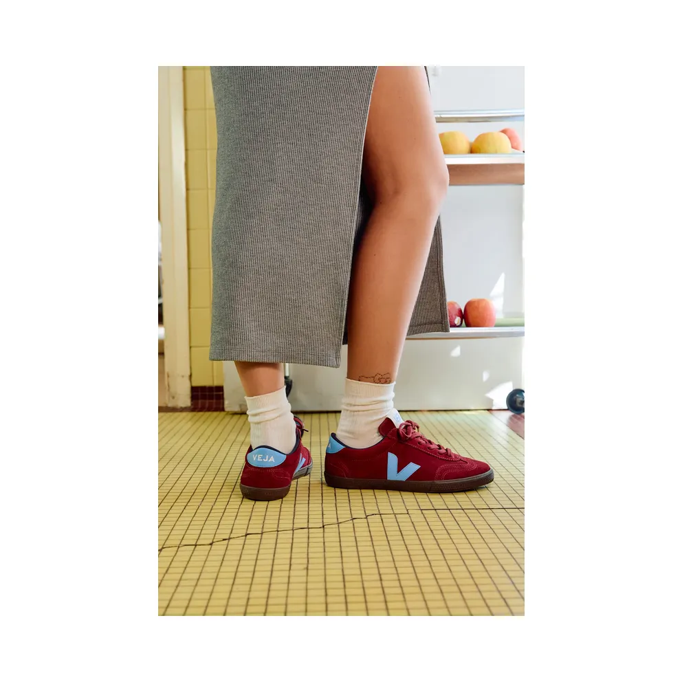 Veja – Volley Suede – Women – Shoes – Red (VO0321467A)