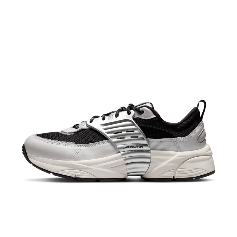 Jordan Trunner O/S “Photon Dust Black Sail” (IB3722-010)