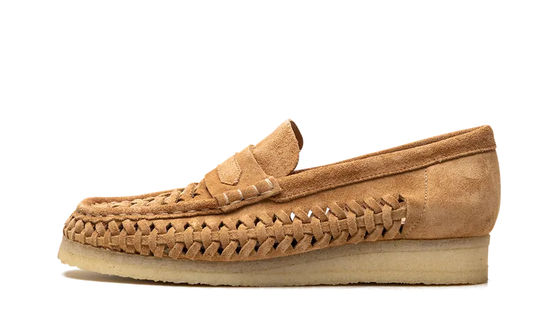 Clarks WALLABEE LOAFER WEAVE “Tan Suede” (26180623)
