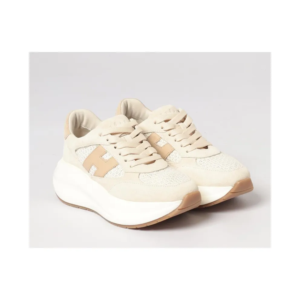 Hogan H696 in Suede and Mesh Brown (HXW6960GA60UZV0RVY)