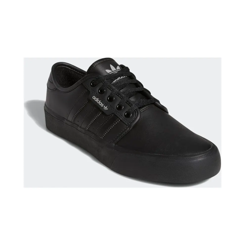 adidas Seeley XT Core Black / Core Black / Core Black (FV5263)