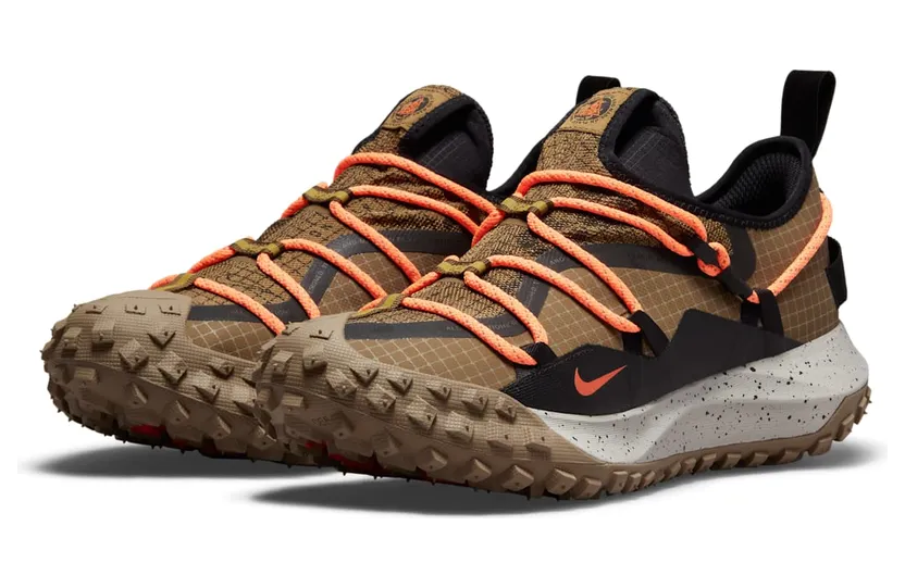 nike-acg DD2861-200