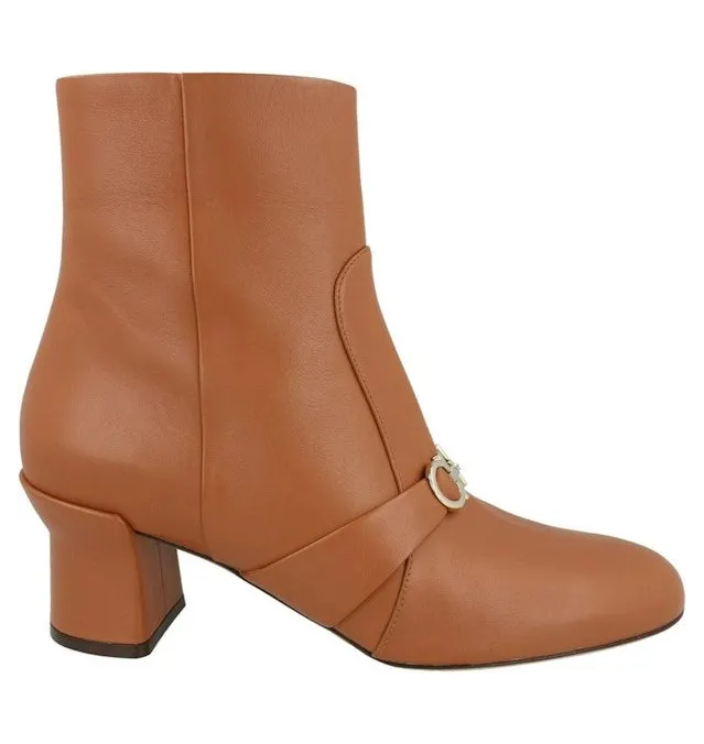 Ferragamo Orietta Leather Ankle Boots Sella (01E482-757855-1C)