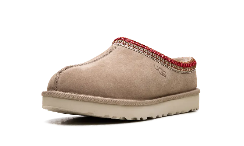 Ugg Tasman II Slide “Sand Dark Cherry” (1174470-SDDR)