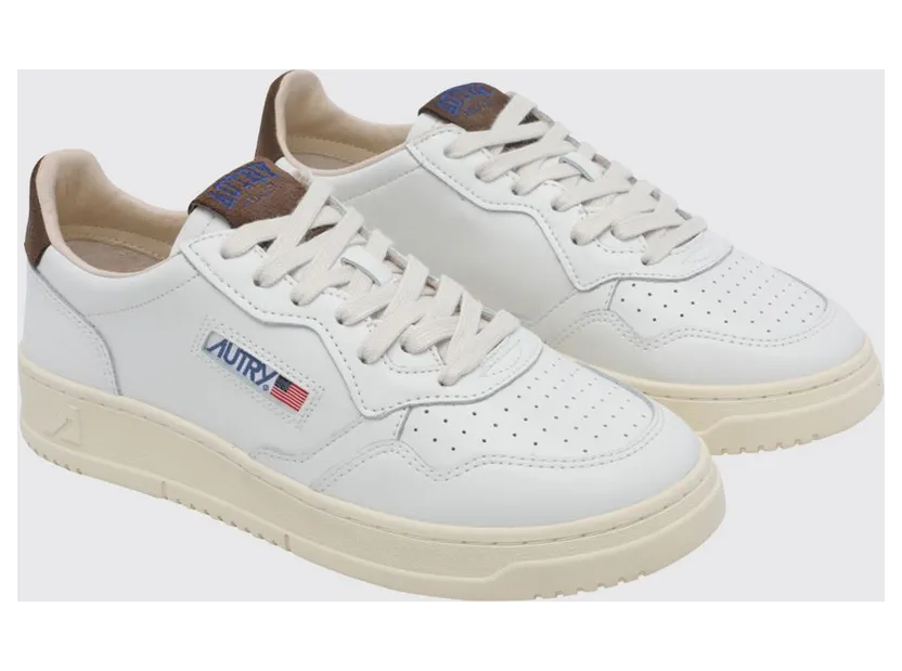 Autry Medalist Low Top Trainers in Bicolour Leather and Suede White 1 (AULMHJ03)