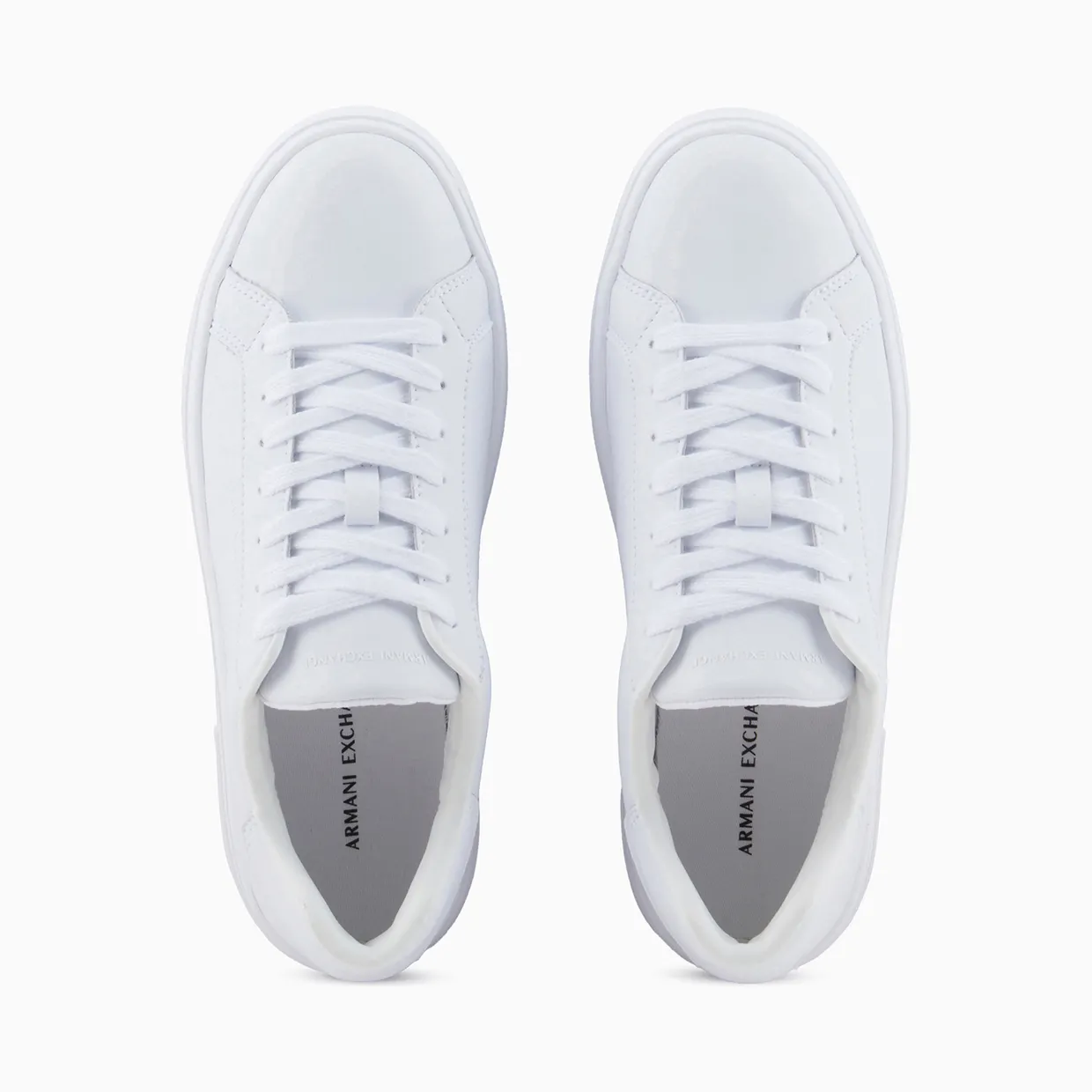 Armani Low-Top Sneakers In Smooth Leather With An Embossed Logo (XW000295-AF11912-U0002) (3)