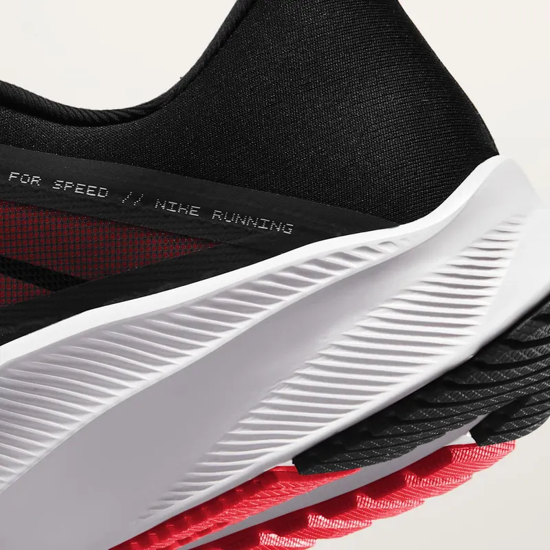 Nike Quest 3 Black University Red Black/White/University Red (CD0230-004)