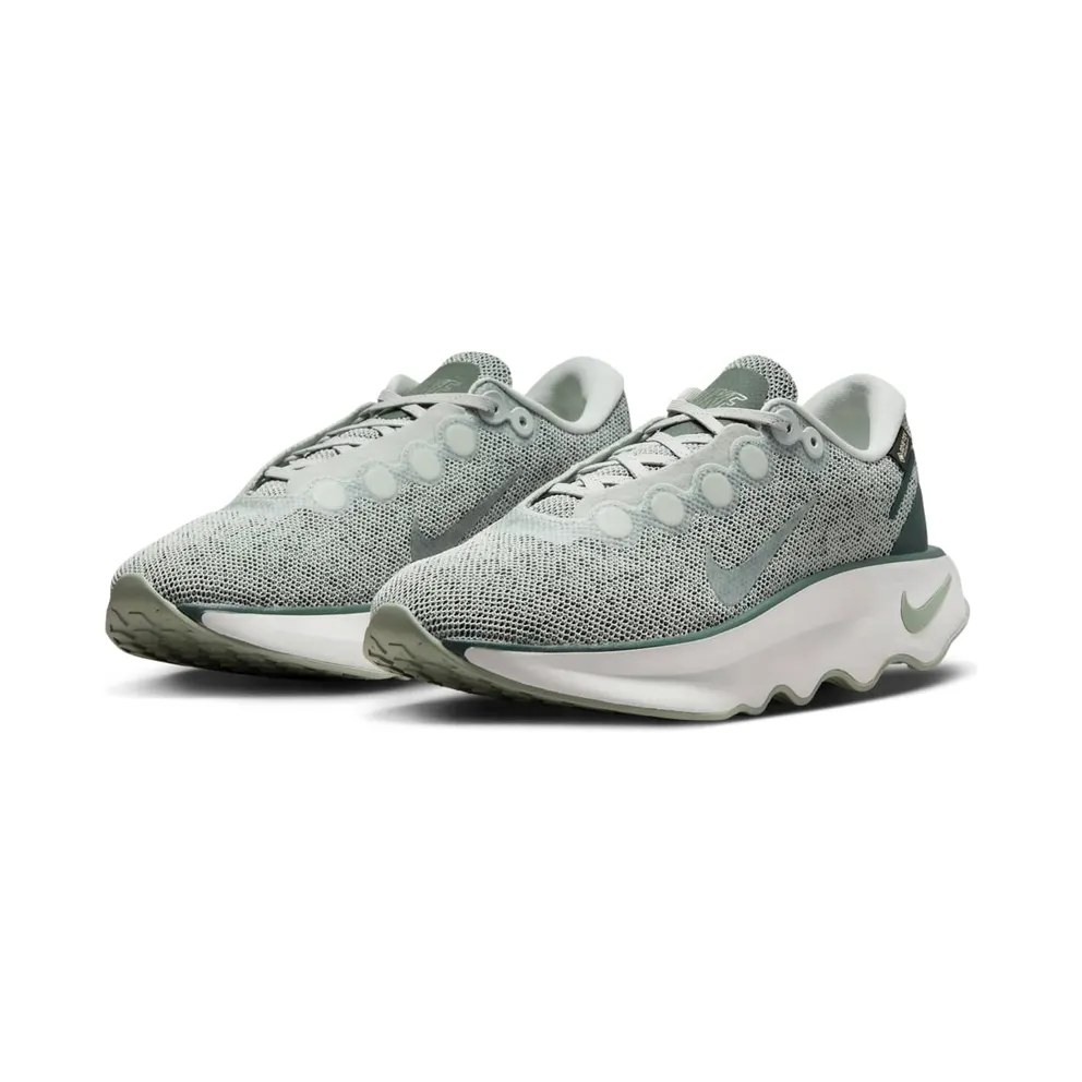 Nike Motiva Gore-Tex Light Silver Jade Horizon Vintage Green (HM0355-002)