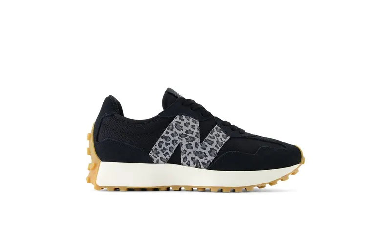 New Balance 327 Black (WS327LPC)