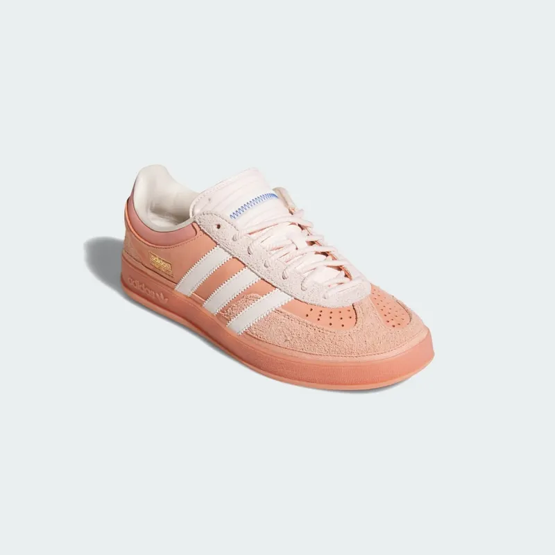 Adidas BAD BUNNY GAZELLE INDOOR Wonder Clay / Wonder Quartz / Ash Pink (JS5052)