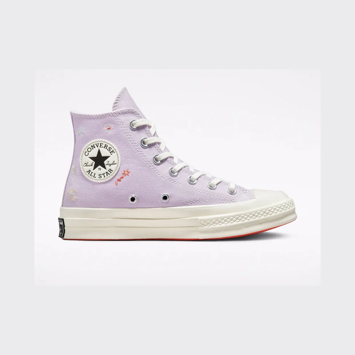 converse-chuck-taylor-all-star A01584C