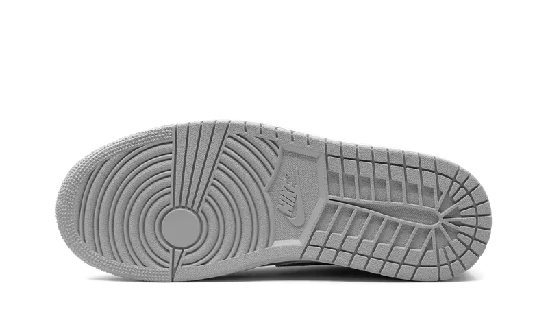 Air Jordan 1 Low “Metallic Silver” (CZ0790-002)
