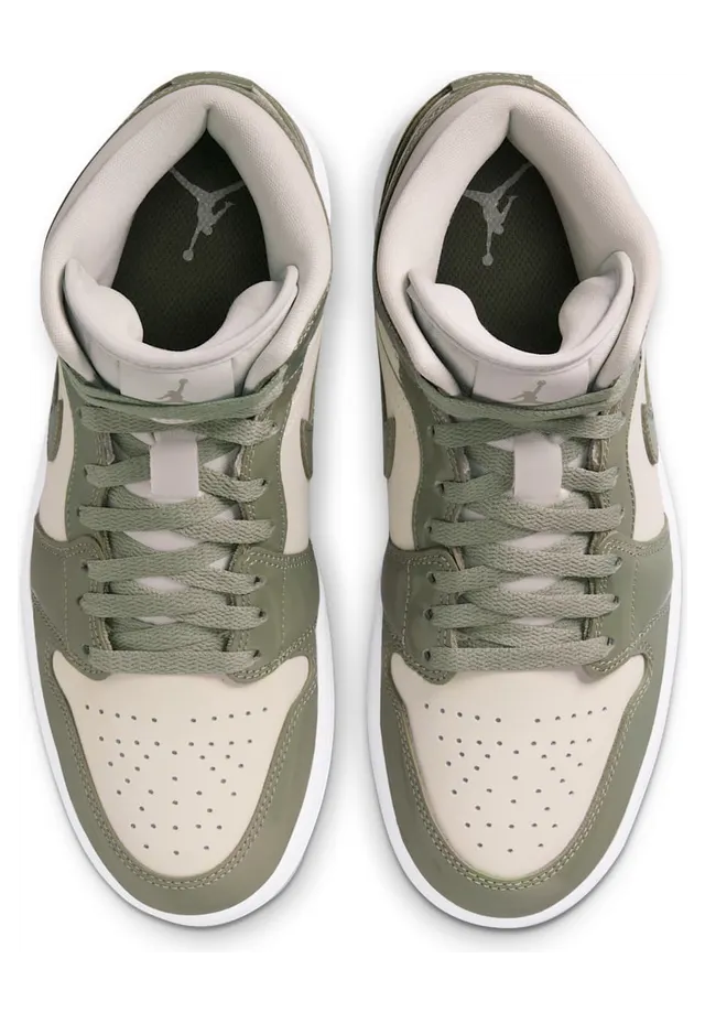 air-jordan-1 HF4079-003