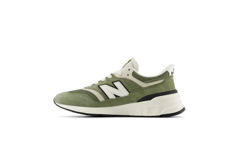 New Balance 997R “Green / White” (U997RPCA)