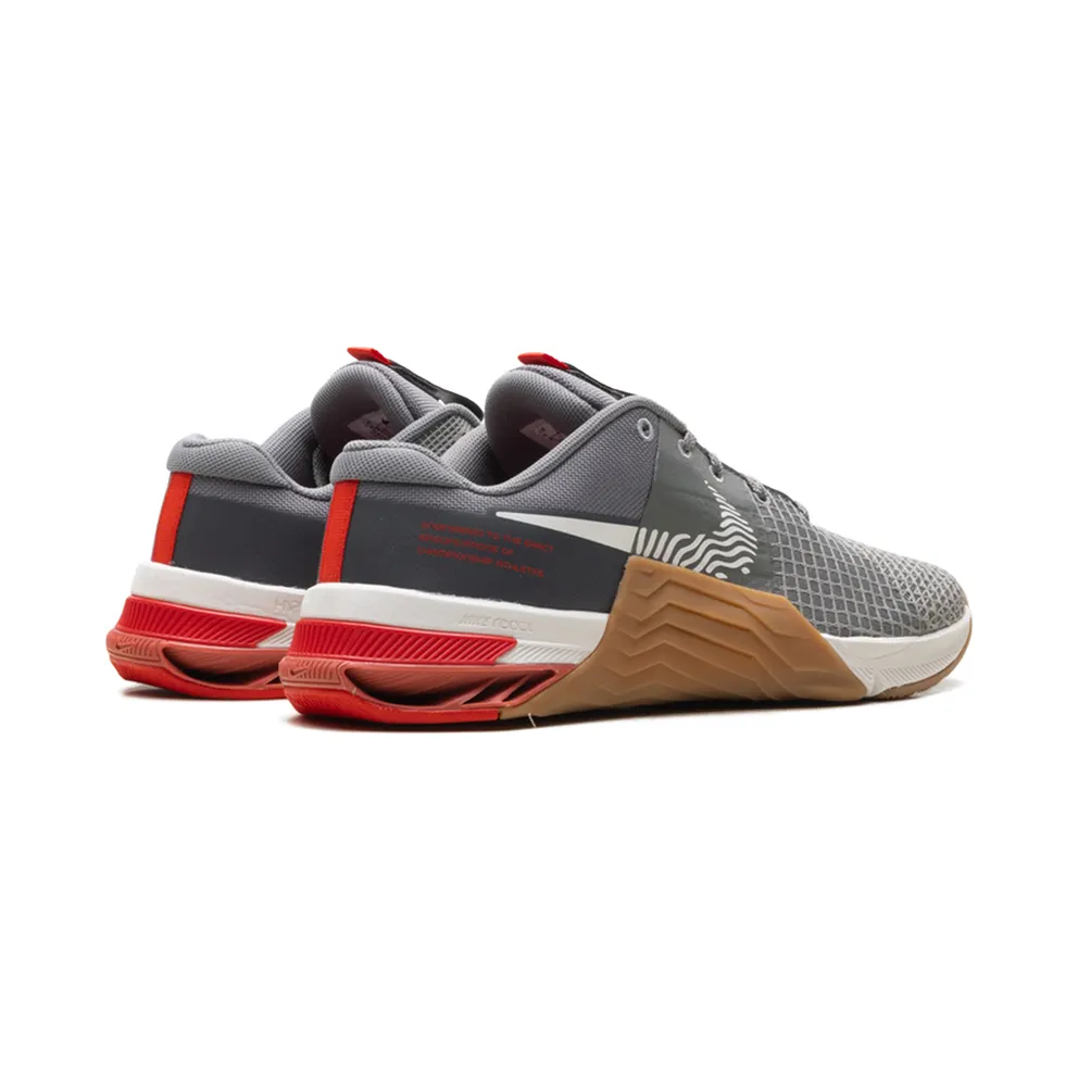 Nike Metcon 8 “Flat Pewter Flat Pewter Light Crimson Gum” (DO9328-005)