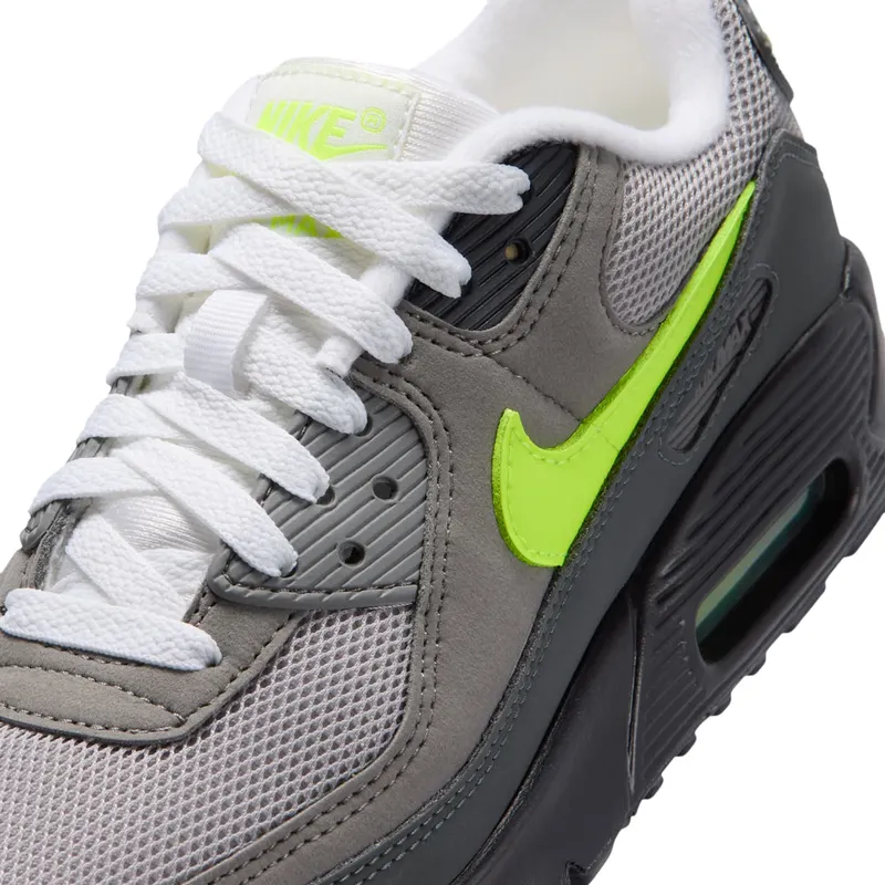 nike-air-max IQ7583-001