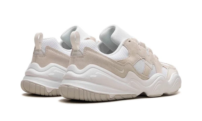 Nike Tech Hera “Photon Dust White” (FJ9532-100)