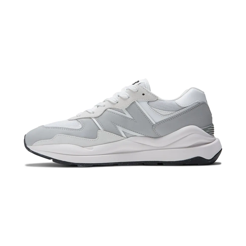 New Balance 5740 Concrete / White (M5740V1-42309)