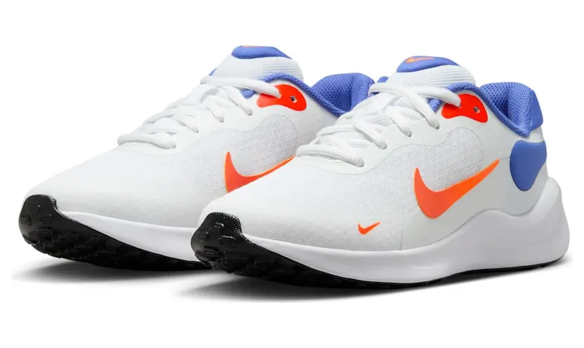 nike-revolution FB7689-102