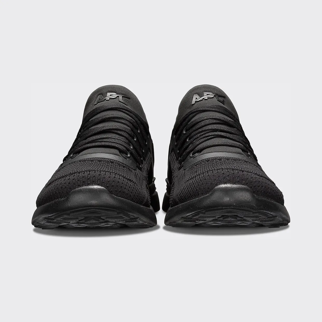 APL TechLoom Tracer “Black/Black” (Dames) (4)