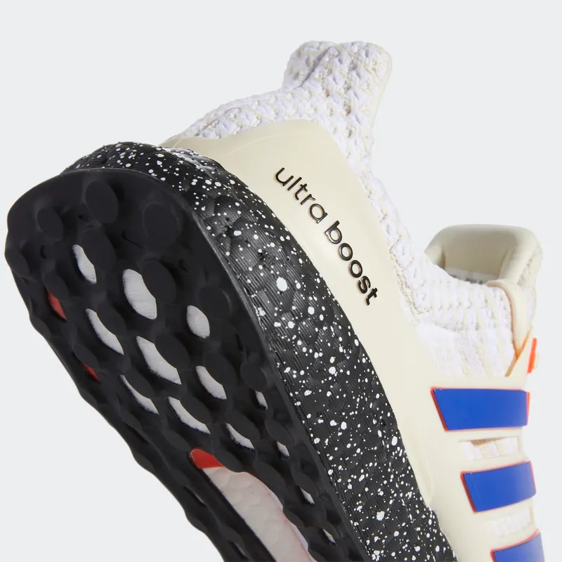 adidas Ultraboost 5.0 DNA Wonder White / Sonic Ink / Solar Red (GV7713)