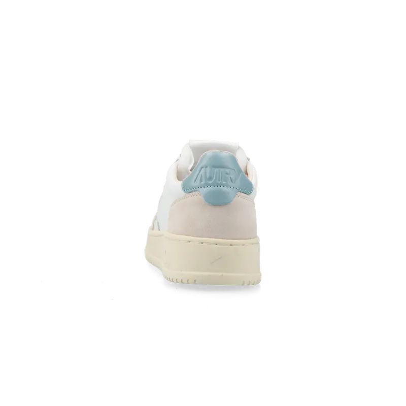 Autry Medalist Low W (White / silberblau) – AULWLS79